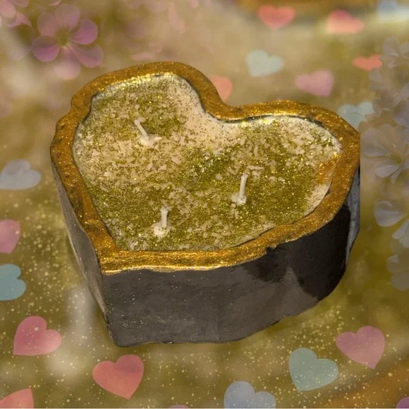 Fireside | Handmade Soy Candle in Handmade Resin Container - Picture 4 of 9